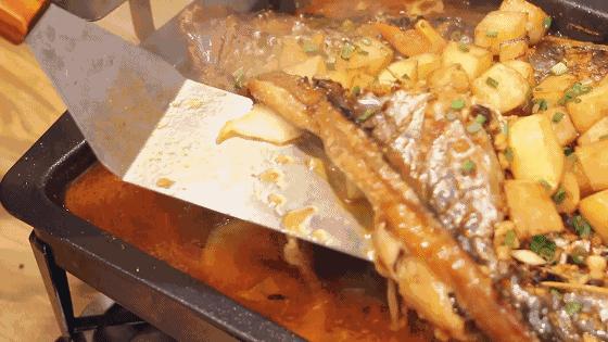 穿梭于苏城的猫大侠，举着鱼票正到处找你！