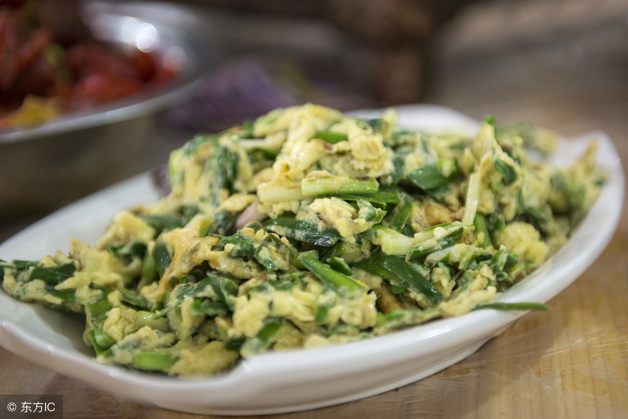 一吃韭菜就难受怎么回事,一吃韭菜就肚子疼怎么办