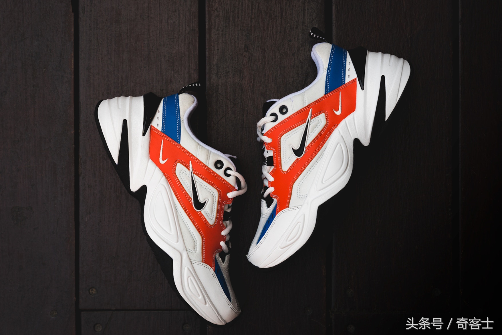 nikem2ktekno红砂色,nikem2ktekno黑红穿搭