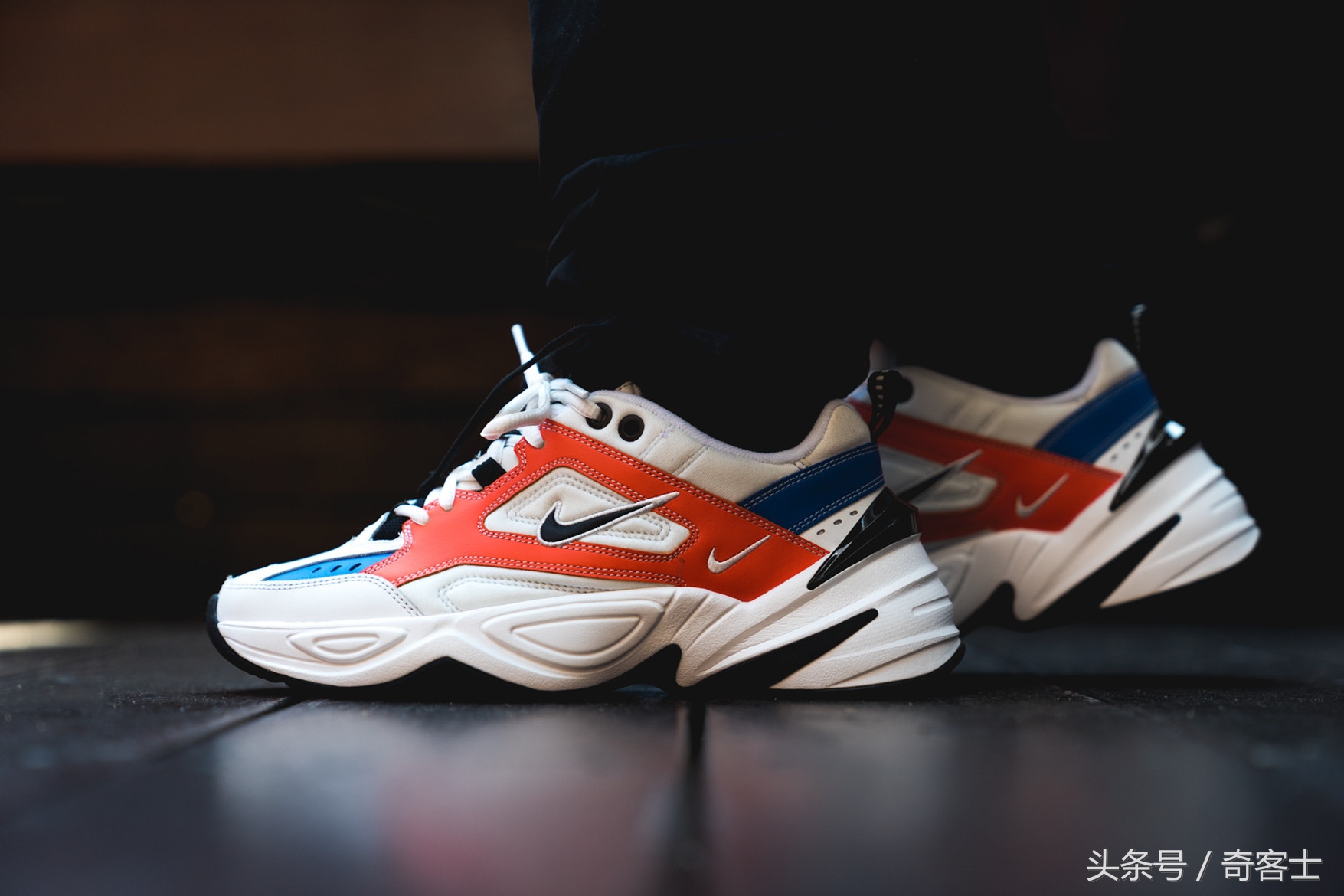 nikem2ktekno红砂色,nikem2ktekno黑红穿搭