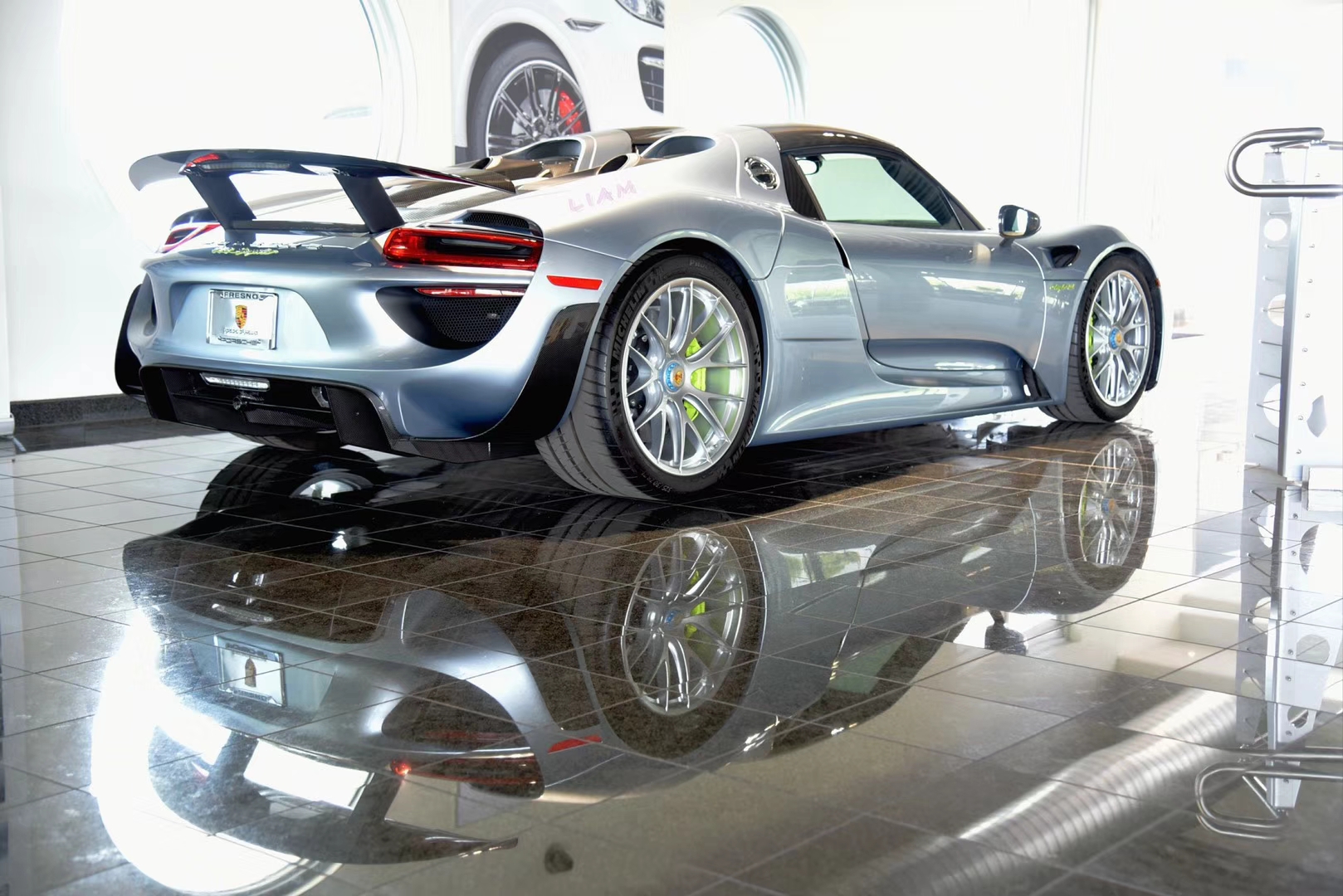 你人生的第一辆车开了几年,你人生中第一辆车是什么车