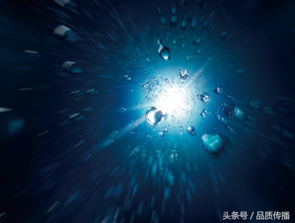 世界公民手表头号玩家,巴塞尔表展秀装置艺术、光动能、卫星对时