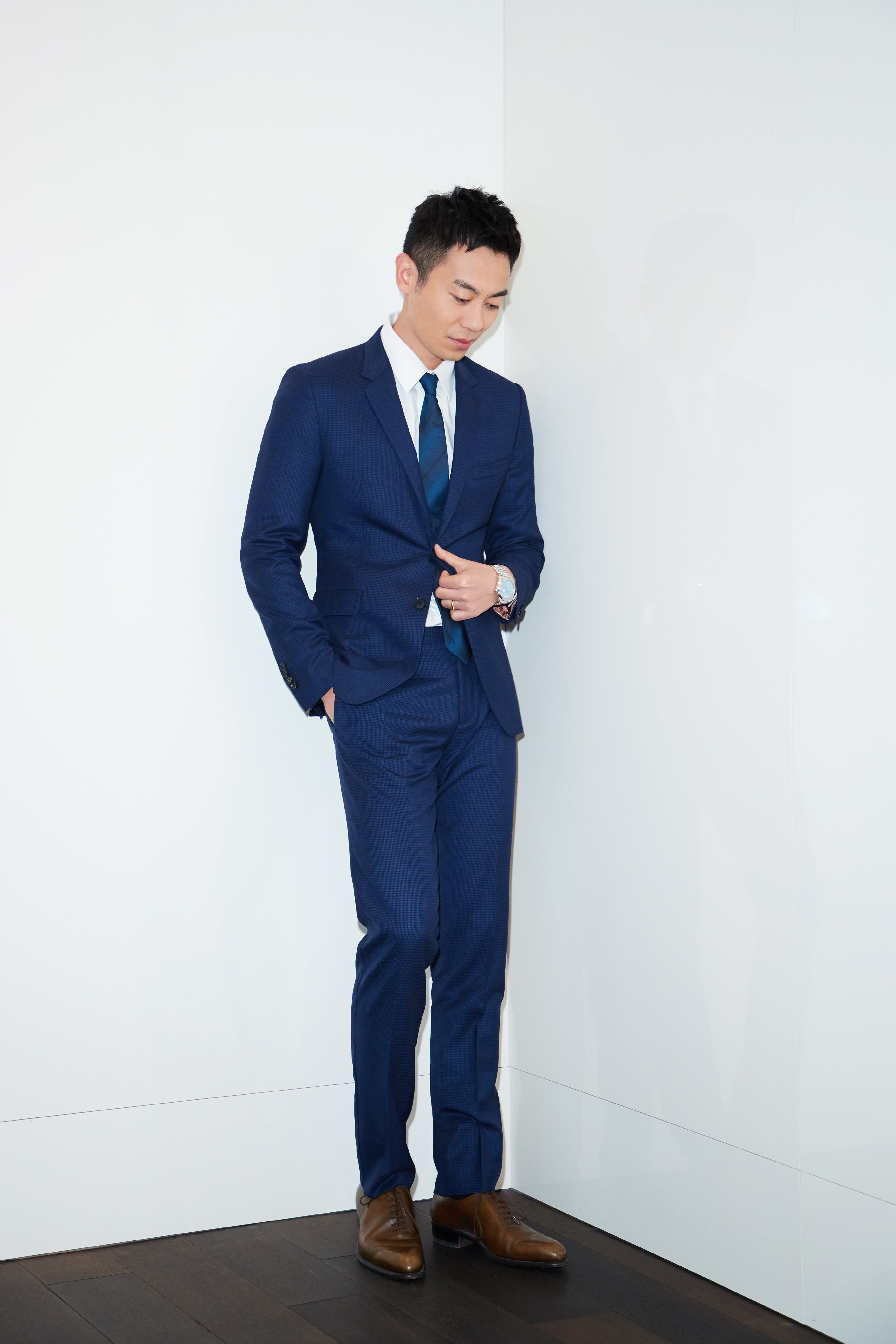 朱亚文堪称行走的荷尔蒙,朱亚文行走的荷尔蒙经典片段照片