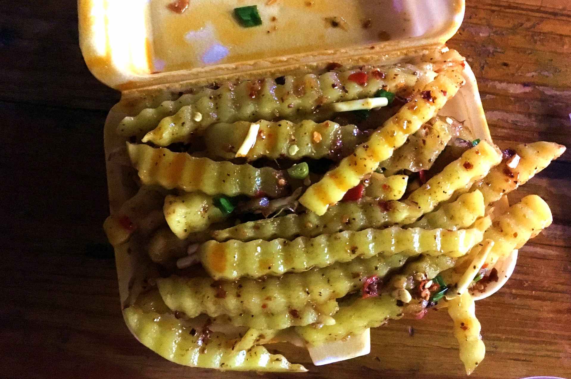 走,带你去建设路见见世面!