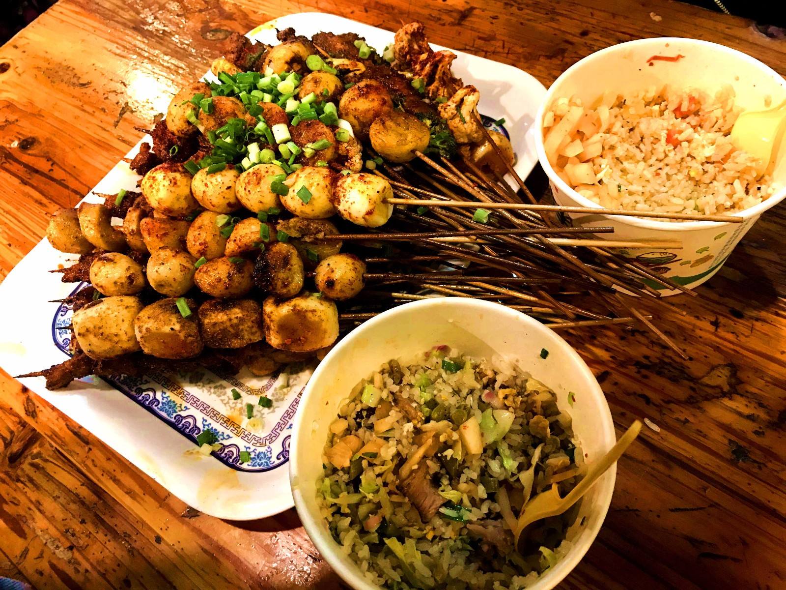 走,带你去建设路见见世面!