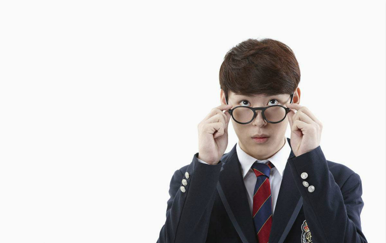 大脸剪什么发型好看男生,我脸大我骄傲