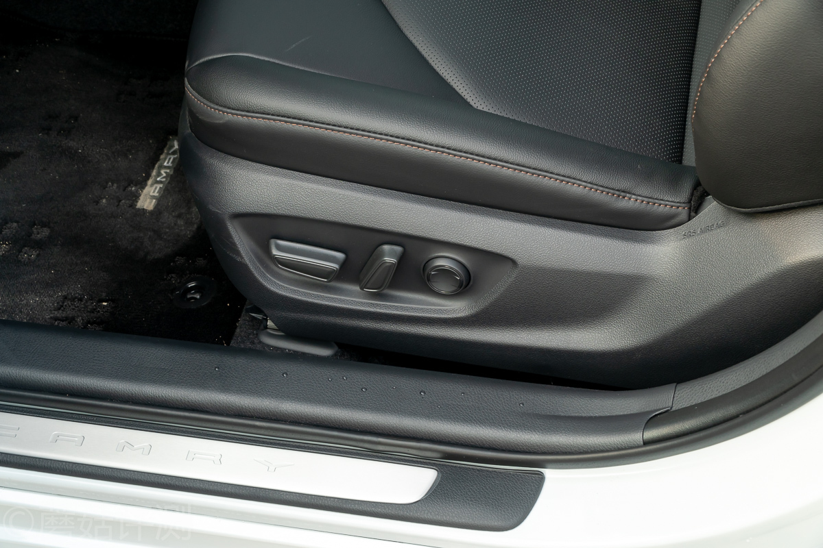 八代凯美瑞详细参数,凯美瑞那些你不知道的功能