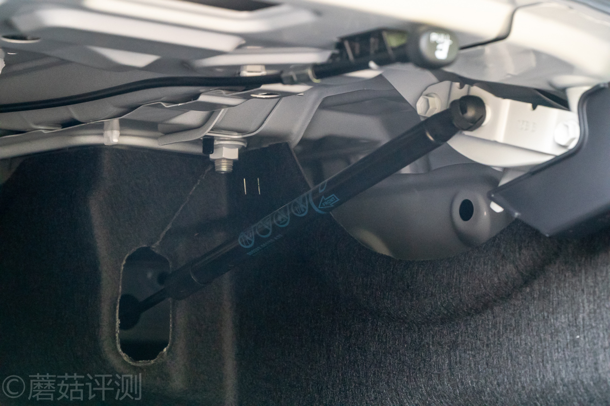 八代凯美瑞详细参数,凯美瑞那些你不知道的功能