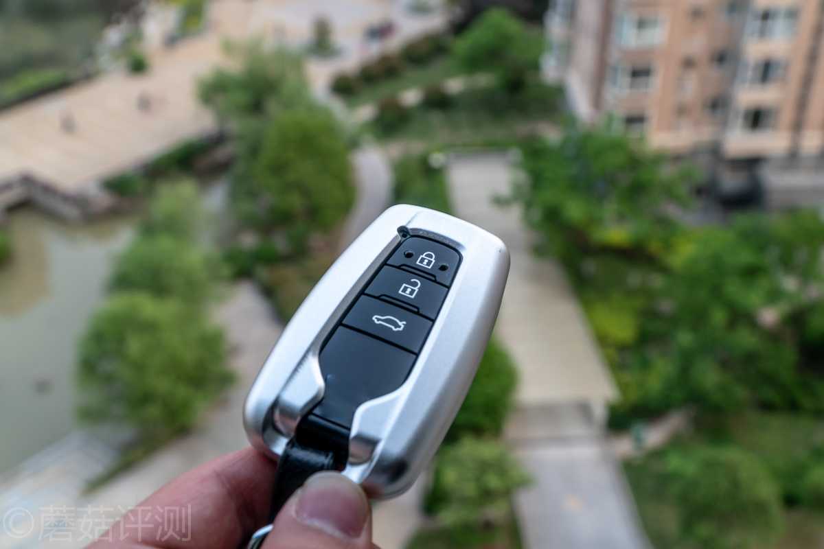 八代凯美瑞详细参数,凯美瑞那些你不知道的功能