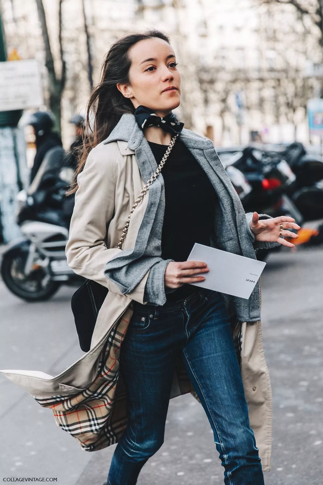 教你如何用丝巾,丝巾搭配太好看了美出高级感