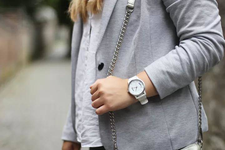 跑步手表推荐2019garmin新产品,智能手表garminvenu评测