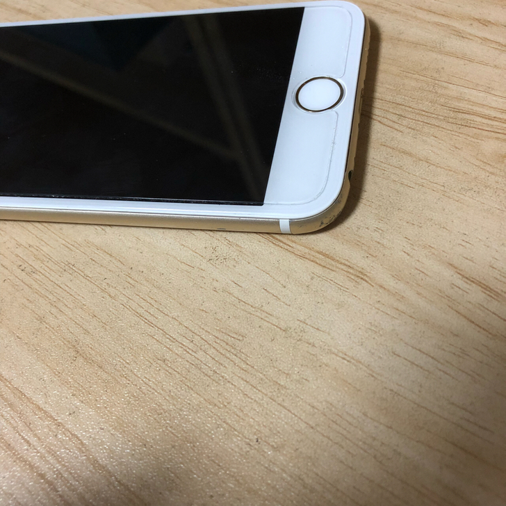 800块入手iPhone664GB，可惜系统是iOS11，只能当当备用机了！