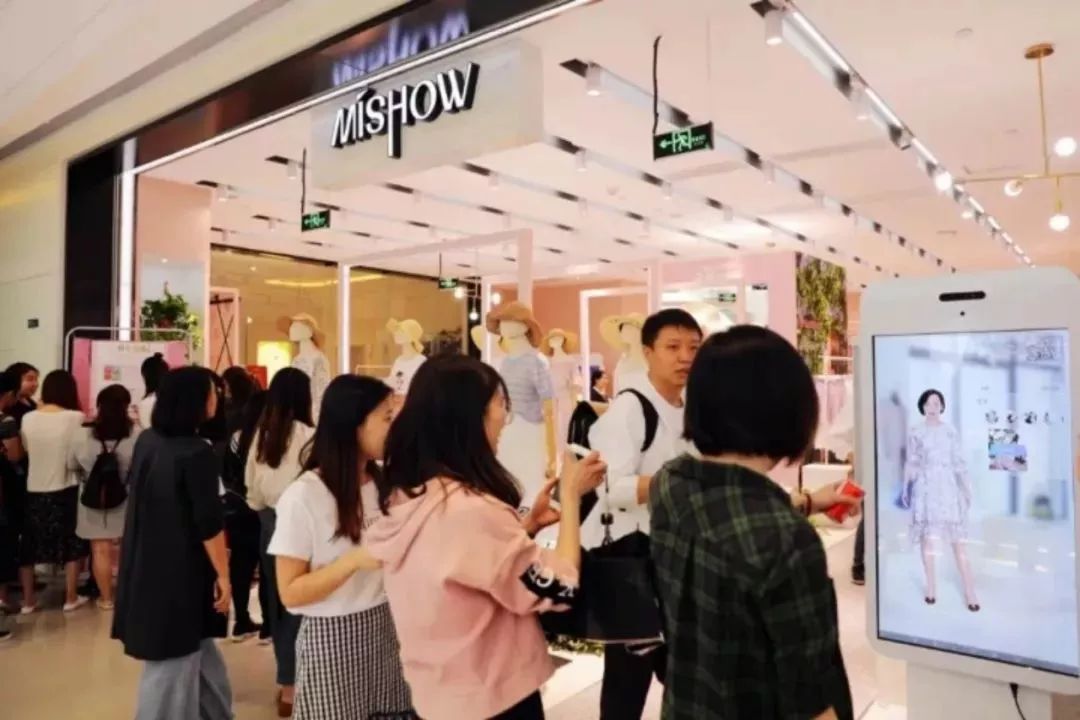 阿里“亲橙里”解码：服务内部员工的新零售试验田—黑科技新Mall