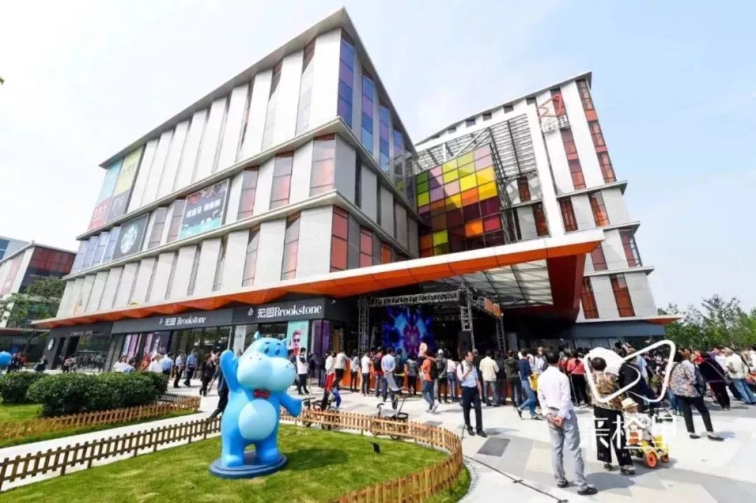 阿里“亲橙里”解码：服务内部员工的新零售试验田—黑科技新Mall