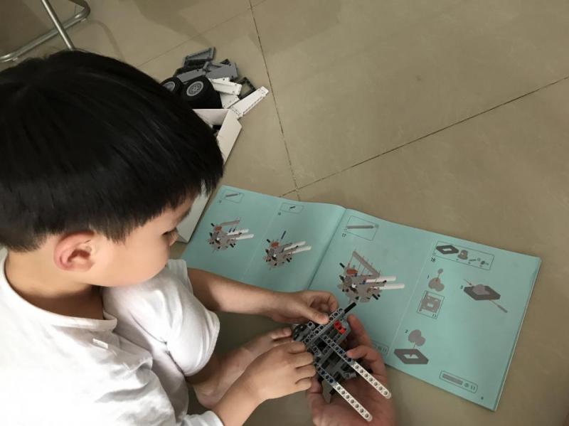 儿童玩具磁性小火车积木,米兔积木矿山卡车