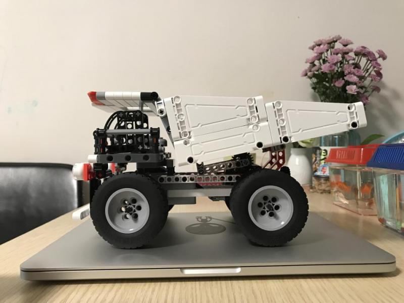 儿童玩具磁性小火车积木,米兔积木矿山卡车