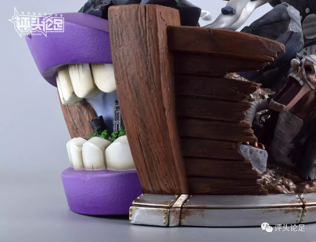 岛上死斗！帅哭！UCSTUDIO海贼王雕像手办索隆VS暴君熊