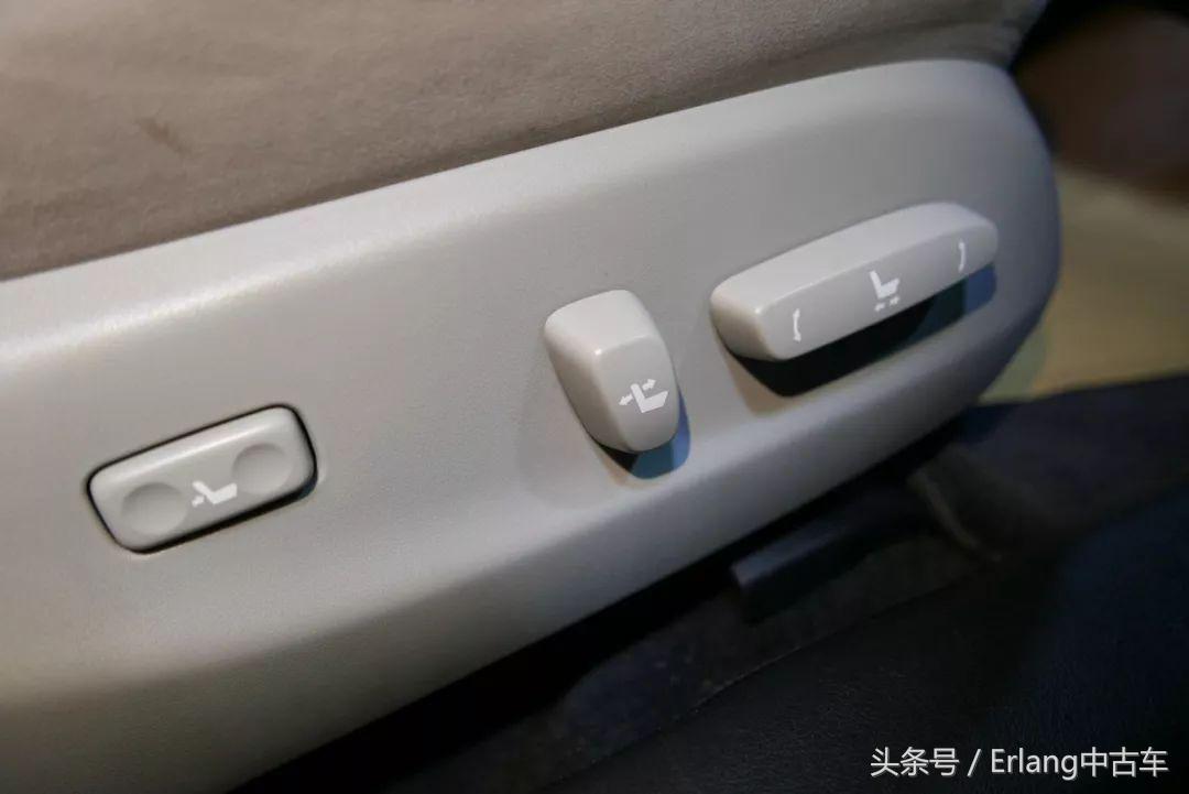 瑕疵车09款雷克萨斯is300最新发布,成都雷克萨斯is300新款价格