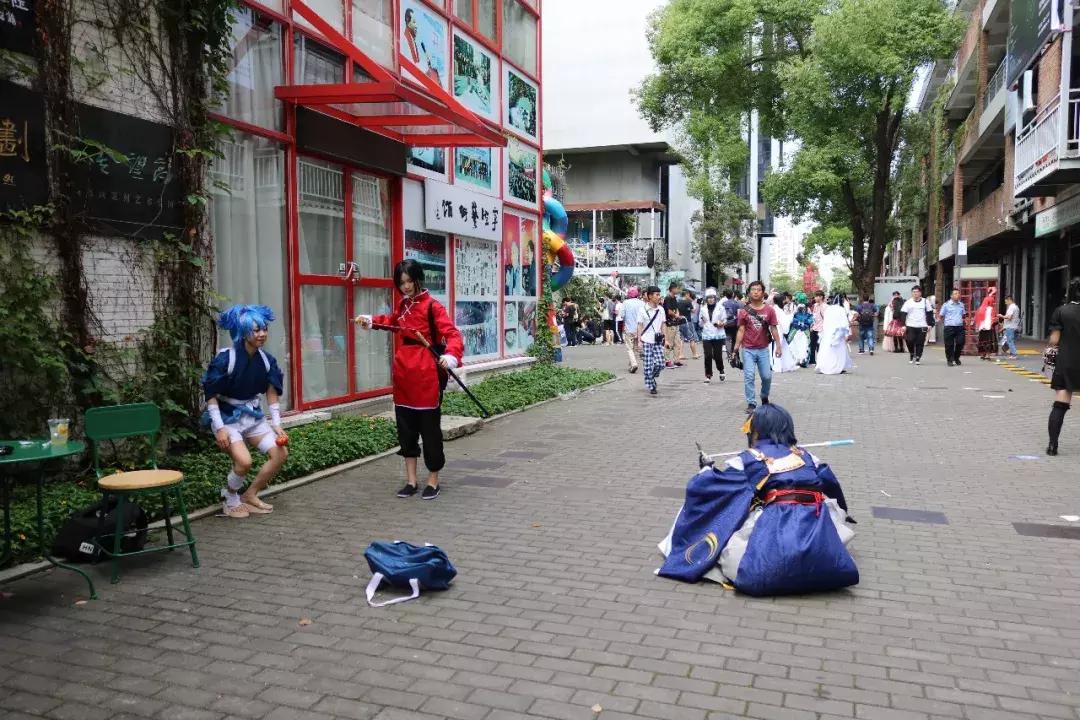 盘点五一各地漫展,五一漫展深圳会展中心