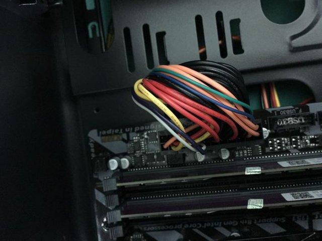 组装台式电脑装机步骤,台式电脑组装过程详细图解说明