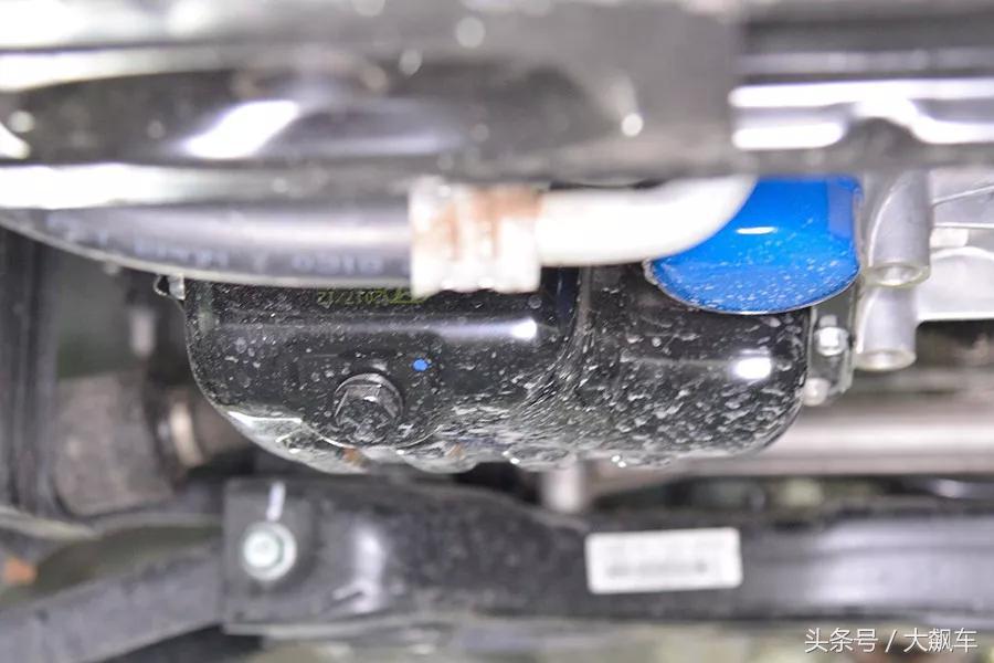 起亚kxcross底盘松散,起亚kxcross底盘扎实吗