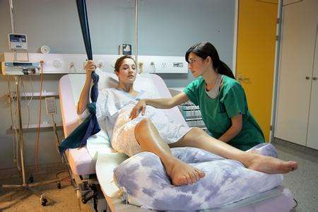 生孩子顺产需要挨刀吗,为什么顺产也要挨刀