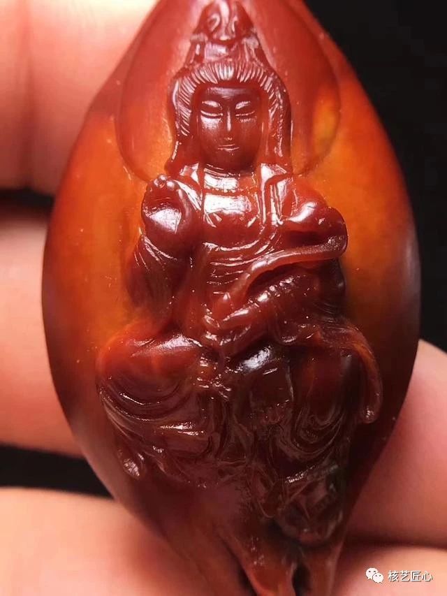 核雕手串干核,核雕手串裂了