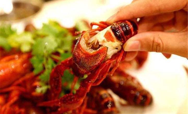 郑州好吃的龙虾推荐,全网最好吃的小龙虾推荐
