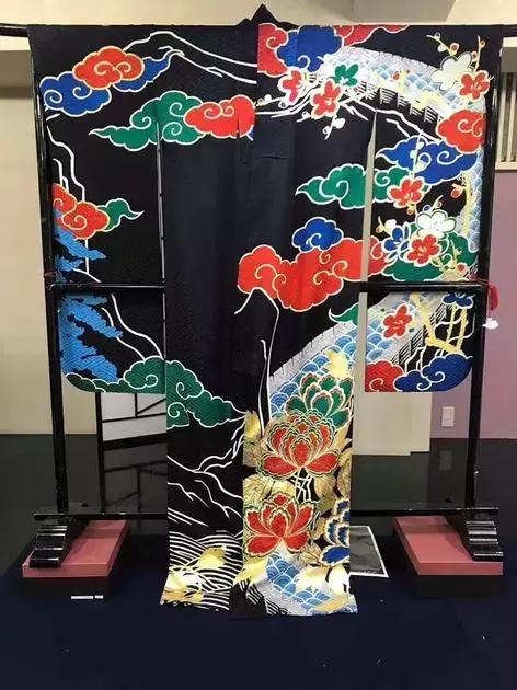 东京奥运主题和服,东京奥运会给中国设计的和服