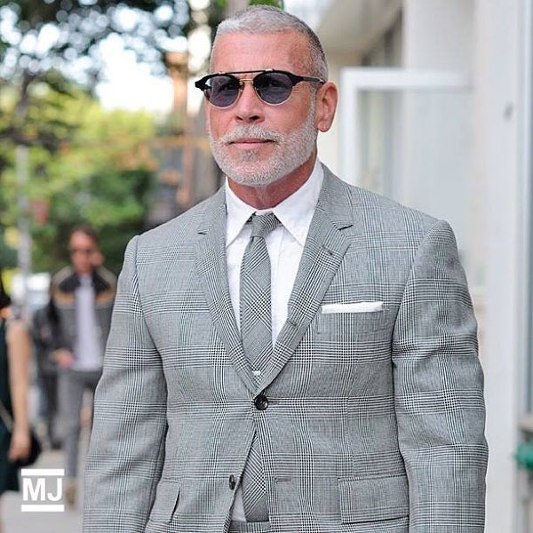 胖男人穿出来商务范,胖男人穿衣服提升气质