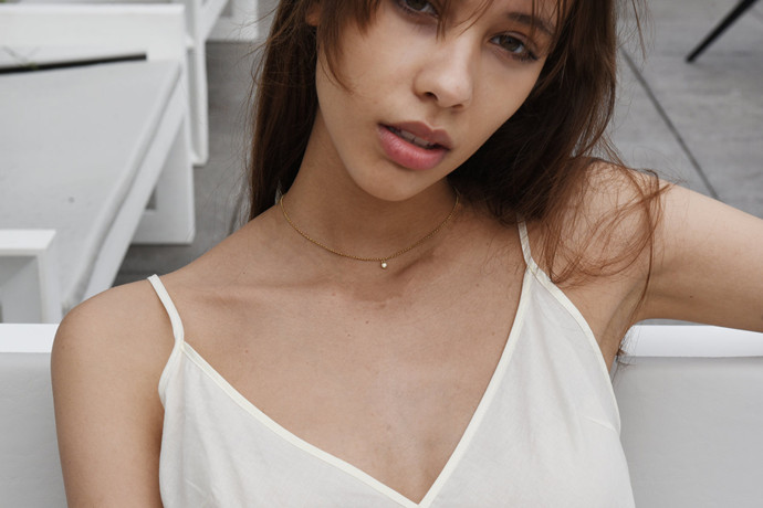 气质小姐姐唐嫣都爱的单钻锁骨链项链届最值得投资的TOP1