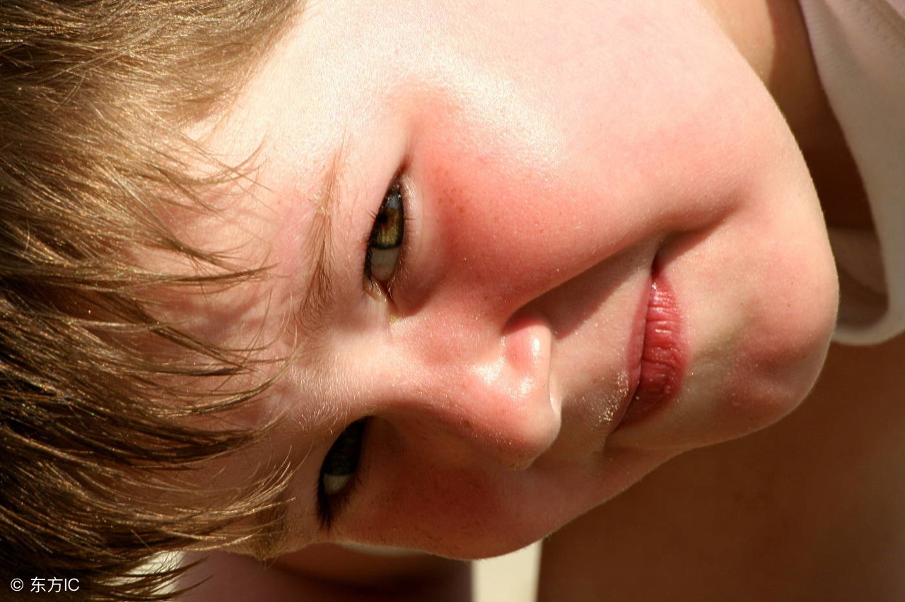 怎样防晒斑,晒斑为什么说永远不可能去除