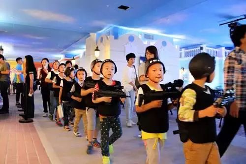 Duang！淄博麦鲁小城即将关门！手里有卡的市民赶紧去消费或退卡！速看现场报道