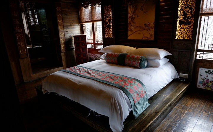 宏村张公馆：唯一能看到全村景色的民宿，住进明清300年的时光里