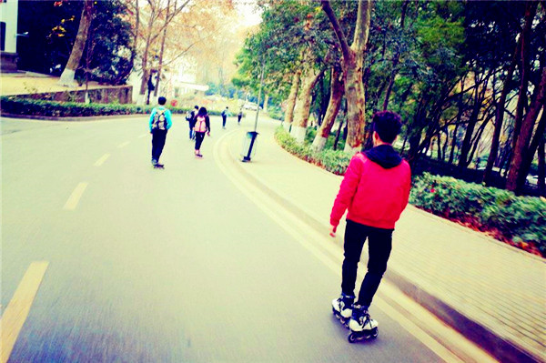 湖北交通职业技术学院,你为什么要骗我!