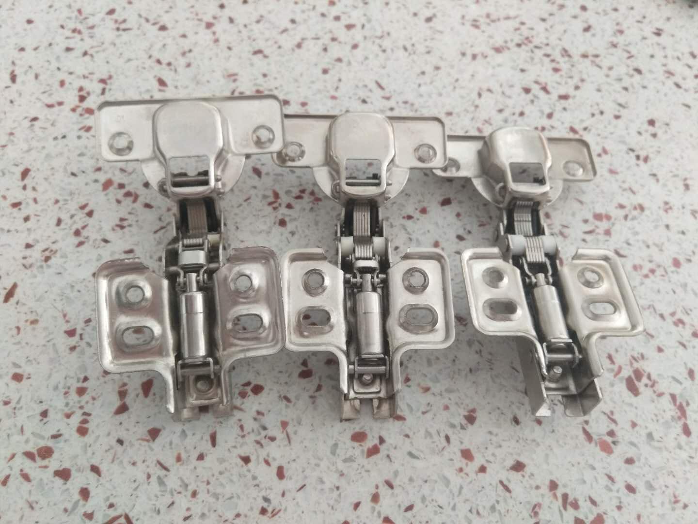 橱柜合页铰链图片,防锈橱柜铰链合页