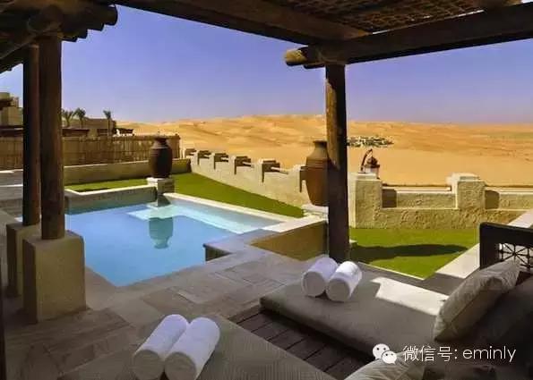 「阿布扎比」与世隔绝，充满神秘色彩の沙漠皇宫酒店