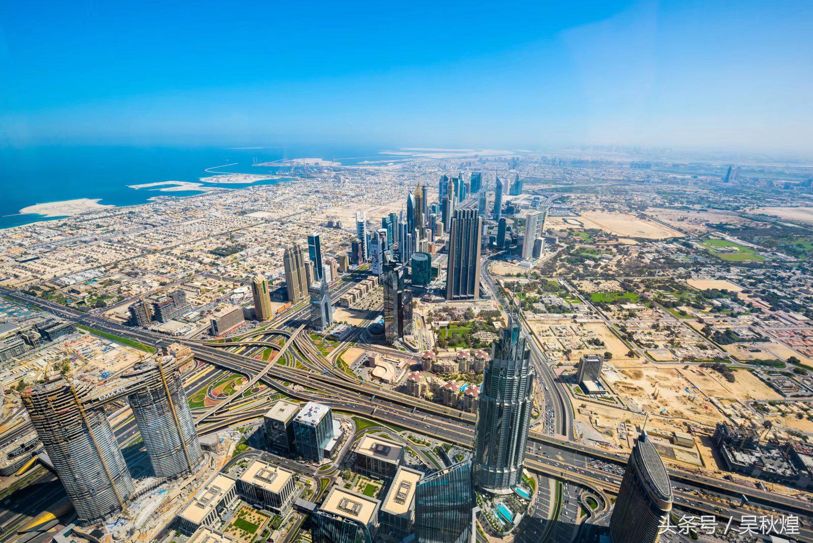 828米迪拜哈利法塔,迪拜哈利法塔828米夜景