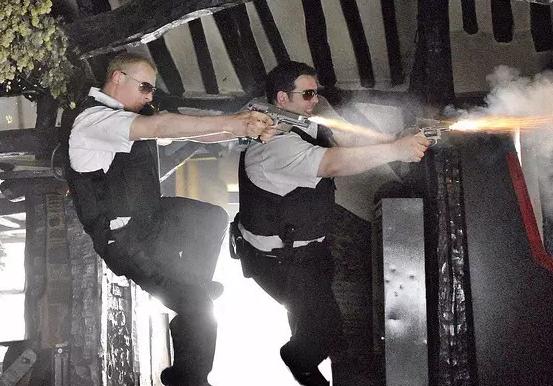 推荐几部又好笑又好看的喜剧电影,影史经典爆笑喜剧电影推荐