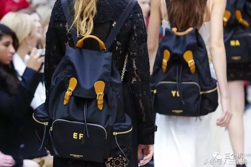 推荐一款最实用的双肩包,好看又实用的双肩包推荐