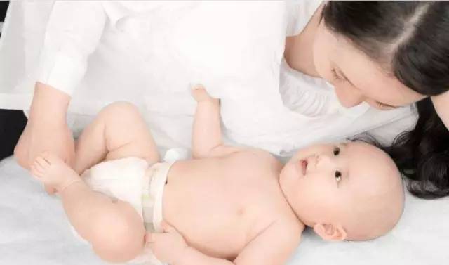 大姨妈来了肚子痛,大姨妈来了肚子痛的句子