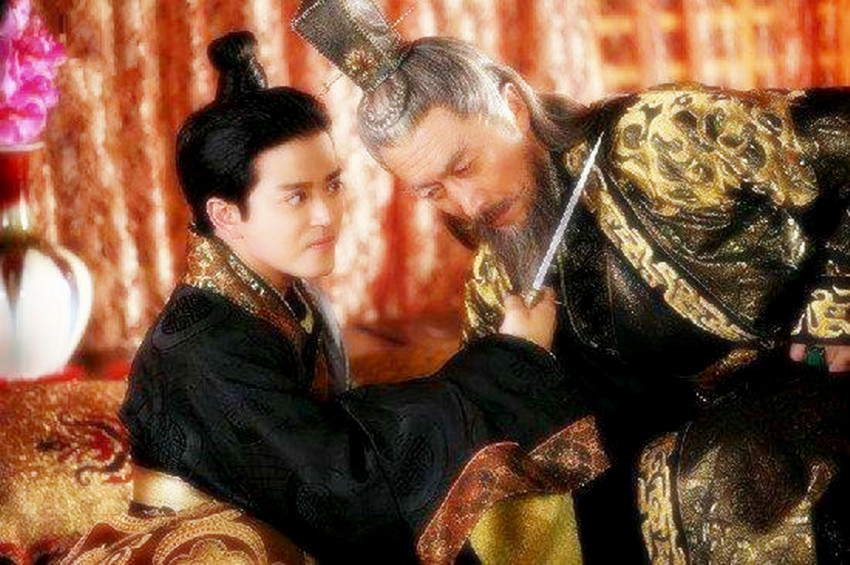 此人生下来天生异相,相士都说:此乃龙颜,多年后他真的当了皇帝