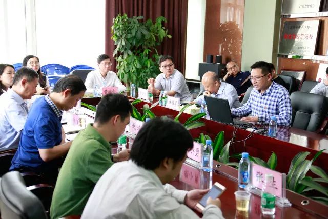 华侨城中学在哪里,华侨城中学口碑怎么样