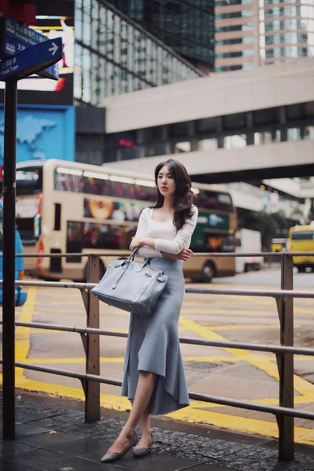 遇到内向的女生怎么开头,很内向的不爱说话的女孩子怎么追