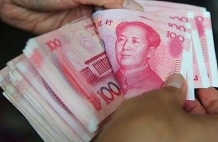 这些大学生太能赚钱了,不服不行啊?