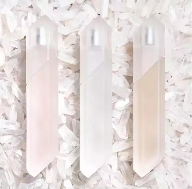 这些时尚单品的美感我实在get不到，九块九包邮我都不要！