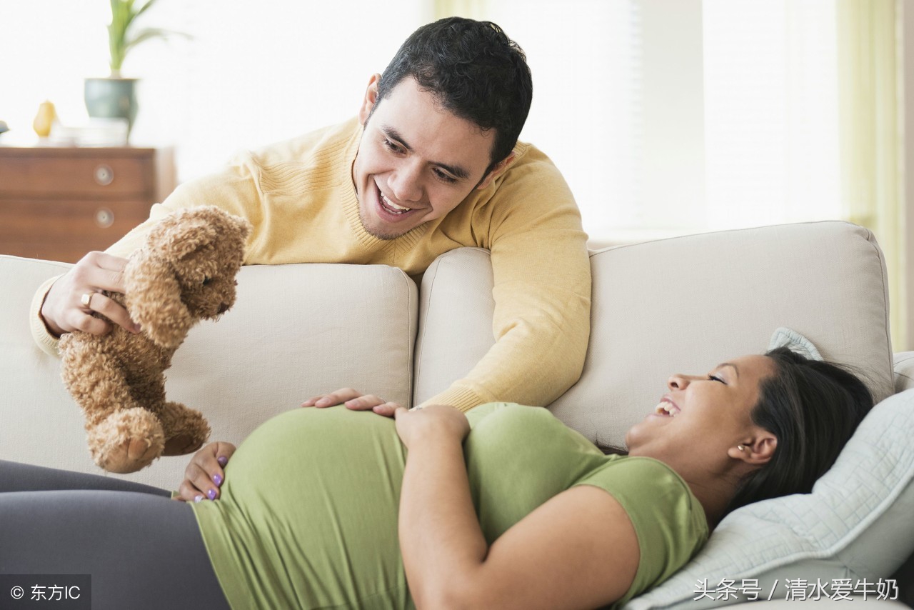 准妈妈胎动特别厉害怎么回事,怀孕三胎多久可以感受到宝宝胎动