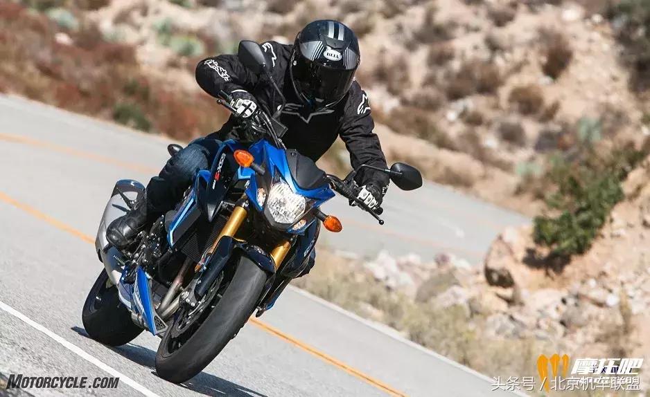 本田中排街车测评,aprilia最强街车