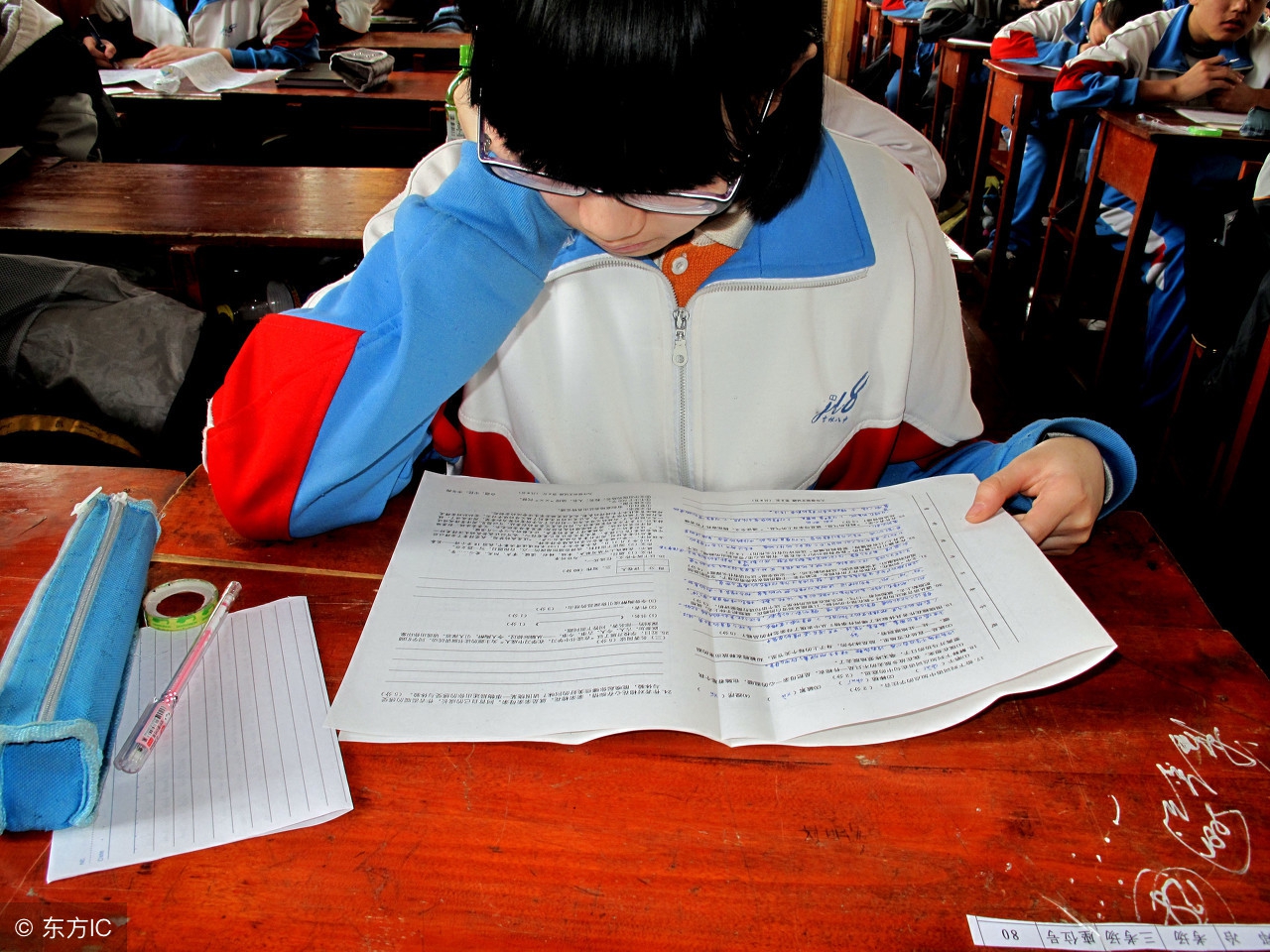 写母亲叙事的作文,关于母亲的叙事作文