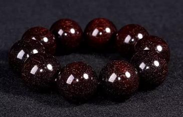 文玩的作用装饰只是辅助，这个理由最实在，你知道吗？